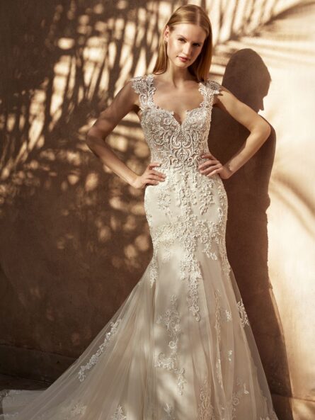 Demetrios 1004 Brudklänning - Bild 1