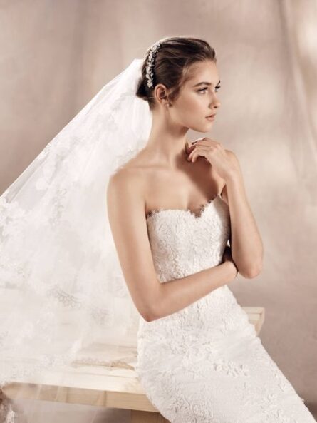 White One Yumei brudklänning - Bild 3