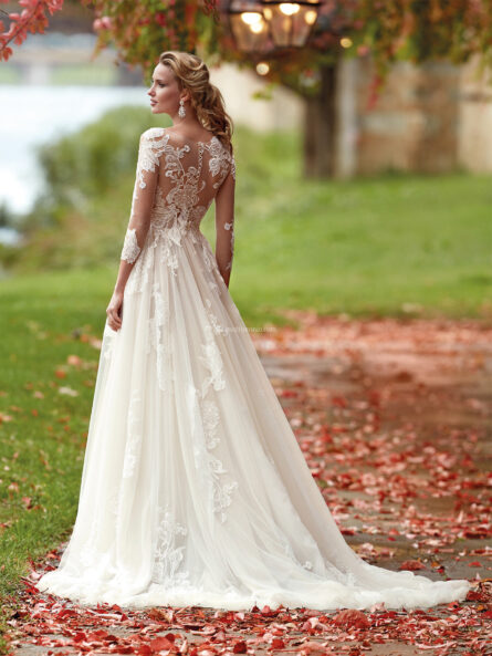 Nicole Milano NI12181 brudklänning - Bild 2