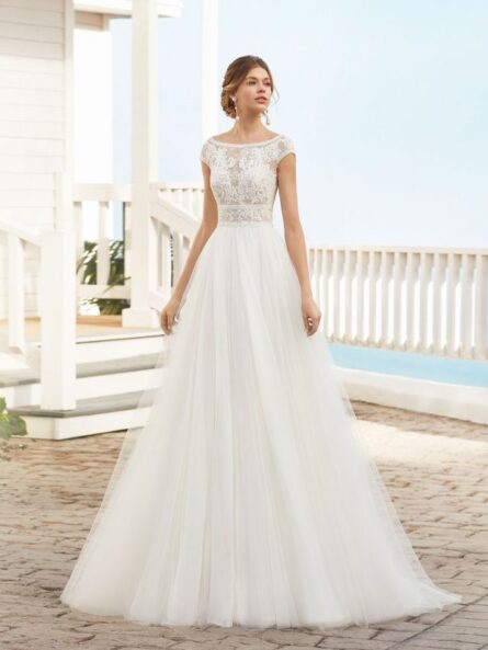 Rosa Clara Corneli brudklänning - Bild 3