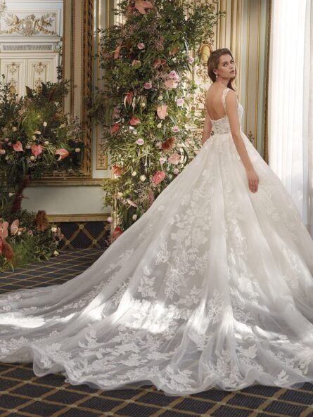 Demetrios DP499 bröllopsklännig - Bild 4