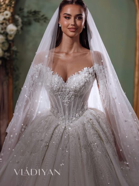 Bröllopsklänning FS2605 från Vladiyan - Bild 3