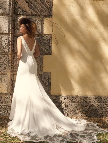 Adrianna brudklänning från Maggie Sottero Plusisze - Bild 4