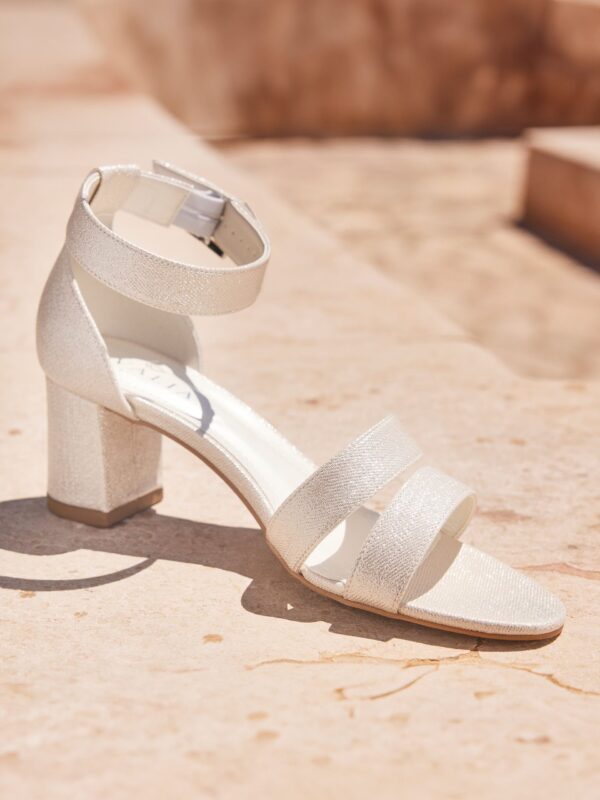 avalia-bridal-shoes-dariana-_2_-scaled-1.jpg