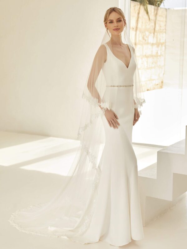bianco-evento-bridal-veil-s-427-_1_-scaled-1.jpeg