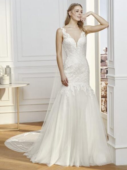 St Patrick Dordogne brudklänning - Bild 1