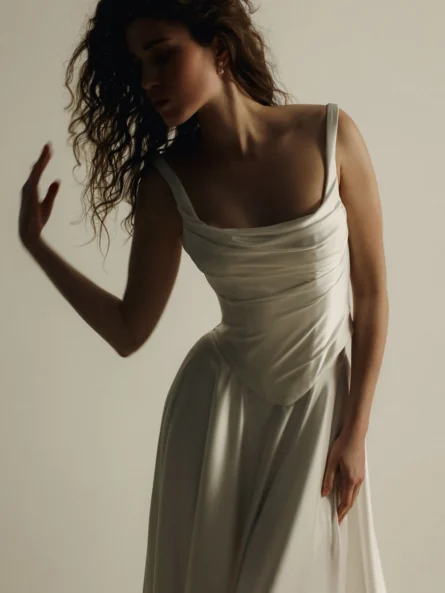 Eva lendel bröllopsklänning Aetie - Bild 4