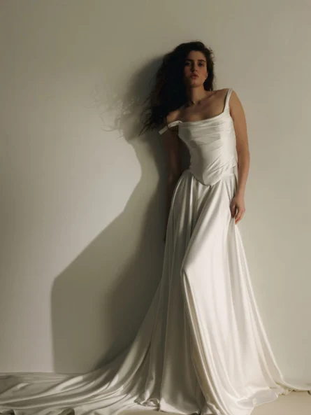 Eva lendel bröllopsklänning Aetie - Bild 3