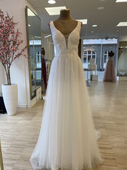 Olari brudklänning Pronovias - Billede 2