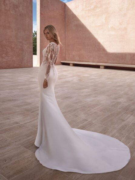 Parisia Pronovias bröllopsklänning - Bild 3