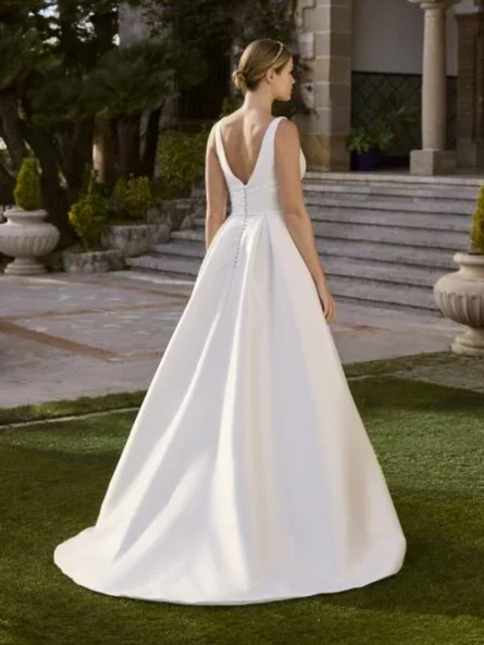 Passiflora bröllopsklänning Ladybird - Billede 3