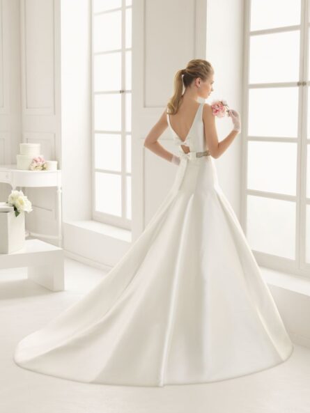 Rosa Clara Entenza brudklänning - Bild 2