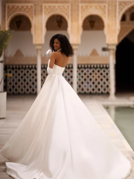 Wona Concept Odette brudklänning - Bild 3