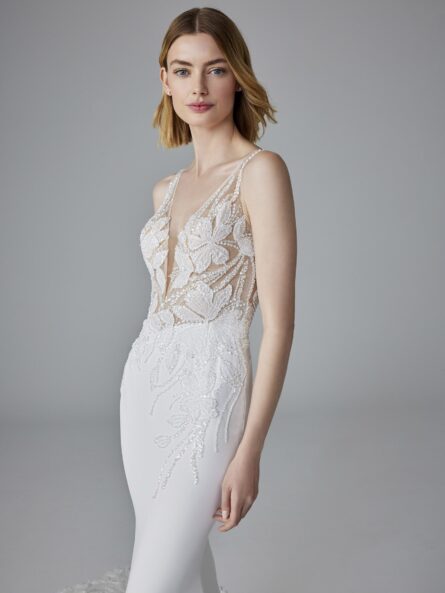 Brudklänning Debby från pronovias
