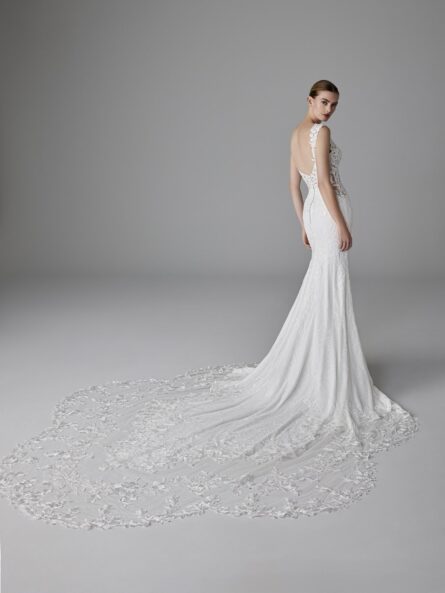 Pronovias Dion bröllopsklänning - Bild 2