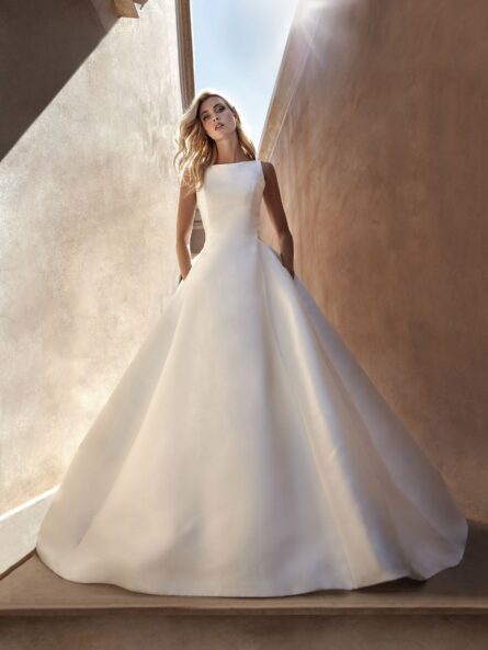 Pronovias Nevado bröllopsklänning - Bild 4
