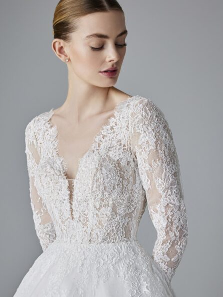 Pronovias Paradis bröllopsklänning - Bild 3
