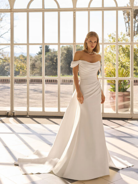 Brudklänning Fara från Luna novias
